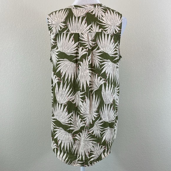 Tahari 100% linen floral sleeveless button down blouse medium - Picture 4 of 6